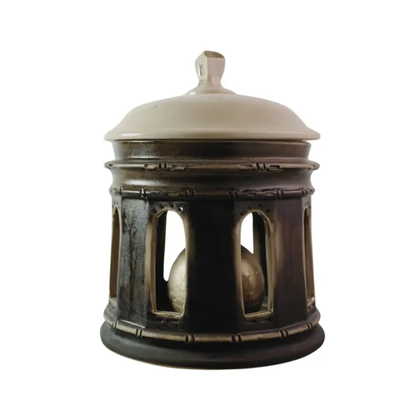 Seimos-zidinys-svyturys-simboline-dovana-jaunavedziams