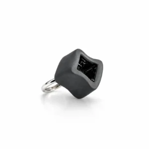 Sidabrinis žiedas su masyvia porceliano miniatiūra