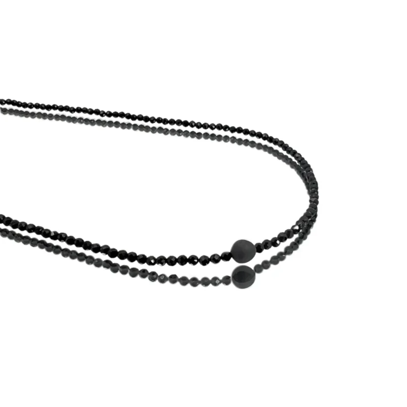 spinelio-kolje-su-porcelianu spinelio-kolje-su-porcelianu