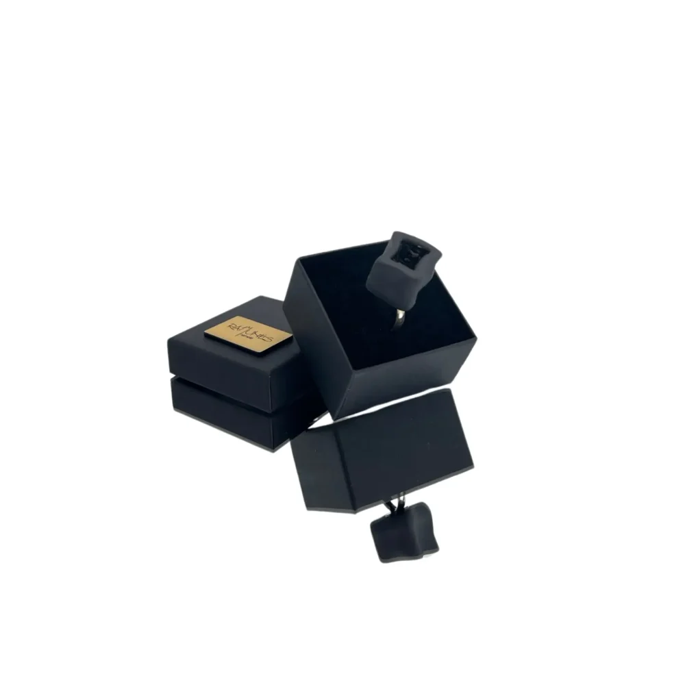 ziedas-porcelianas-sidabras ziedas-porcelianas-sidabras-dekoruotas-platina