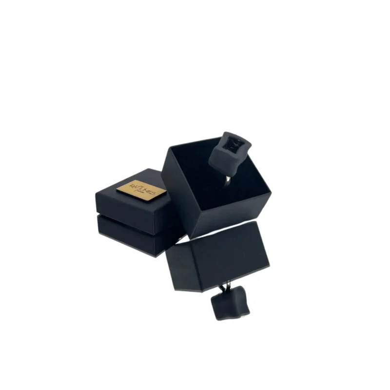 ziedas-porcelianas-sidabras-dekoruotas-platina