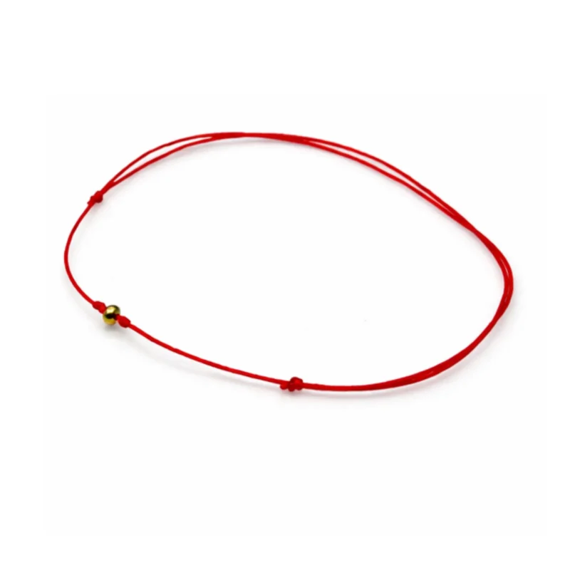 Raudono siūlo apyrankė