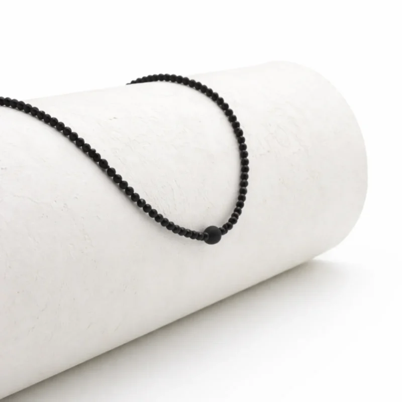 64 Špinelio kolje "One thing"