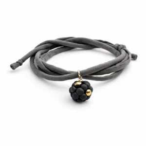 Šilko apyrankė su porceliano miniatiūra