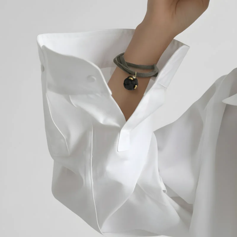 21 Šilko apyrankė su porceliano miniatiūra