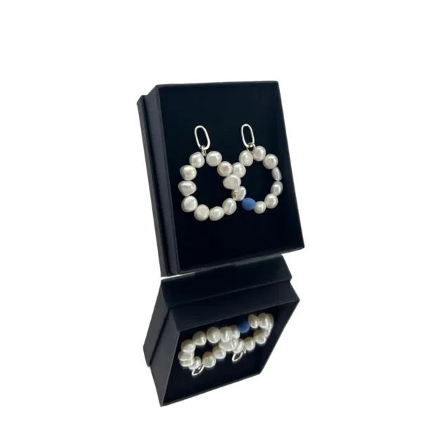 Auskarai-perlai-melynasis-porcelianas-sidabras Auskarai-perlai-melynasis-porcelianas-sidabras