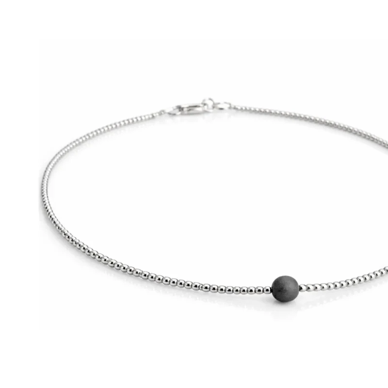 Sidabriniai karoliai "One thing"