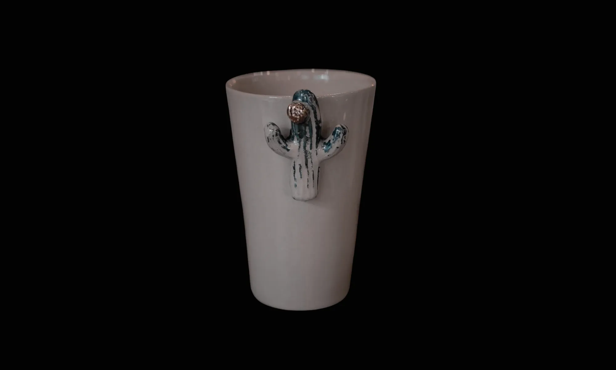 Rankų darbo puodelis su kaktusu