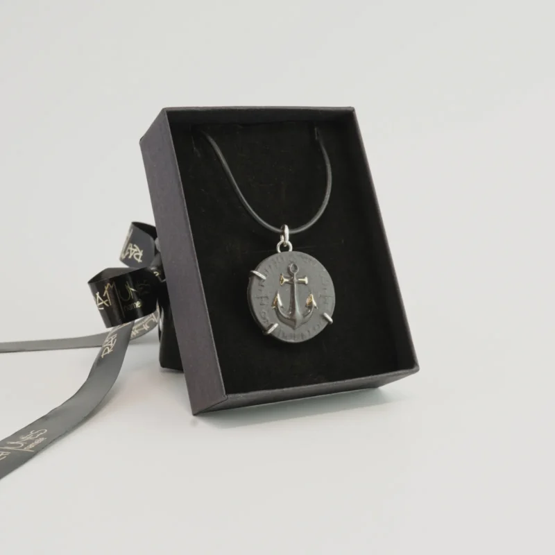 Kaklo papuošalas "Sėkmės moneta"